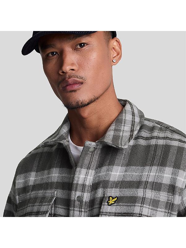 Lyle & Scott Men's Brushed Tartan Overshirt - Warm Grey Image 5