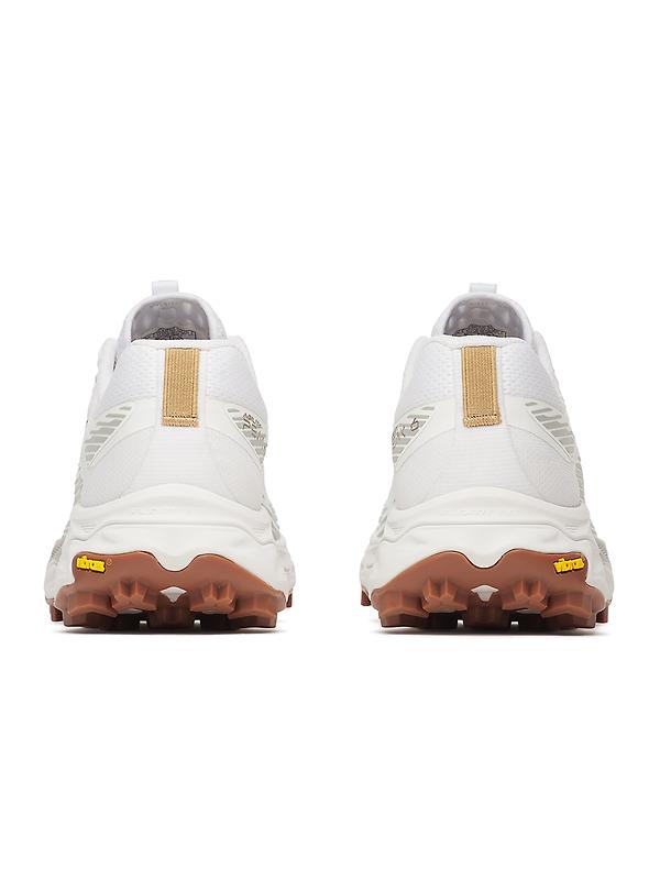 Merrell Women's Agility Peak 6 Trainers - White/Gum Image 5