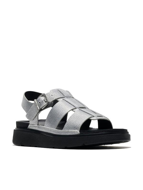 FitFlop Women's GEN-FF Tumbled-Leather Fisherman Sandals - Silver Image 6