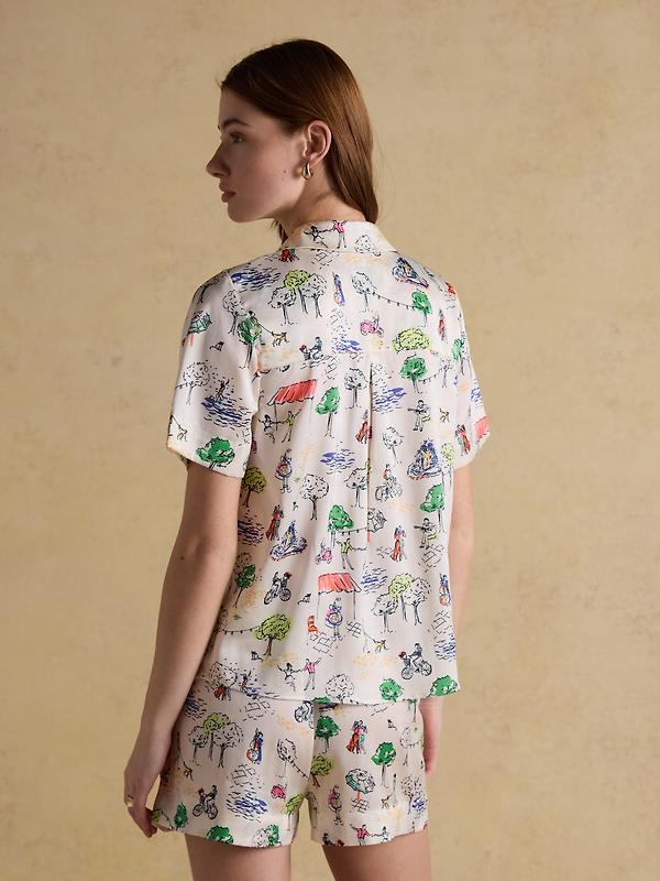 Joules Women's Fiesta Scene Short Satin Pyjama Set - Cream Bistro Image 2