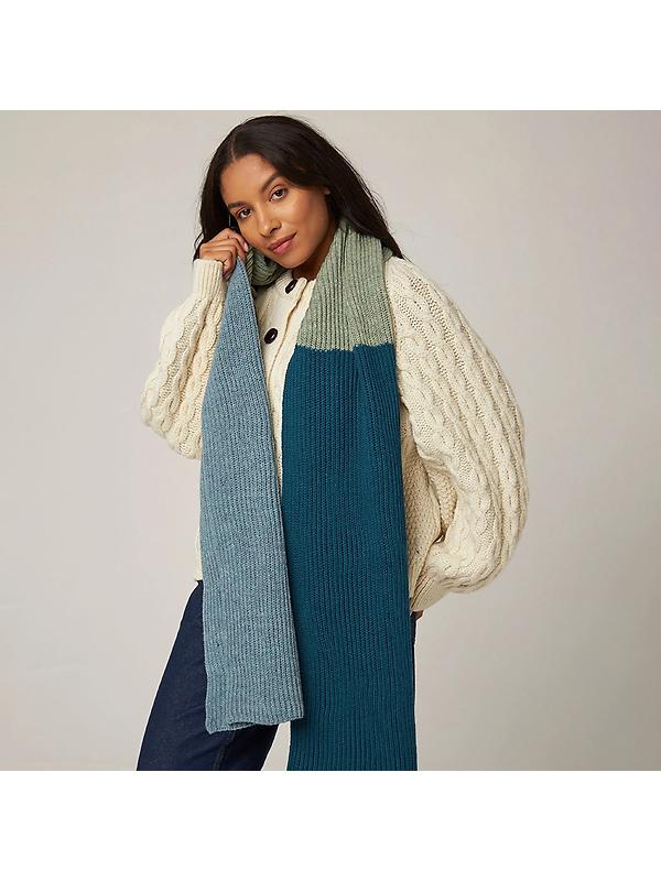 Peregrine Dennis Made In England Scarf - Mint Image 2