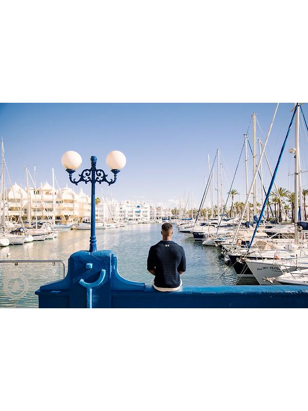 Peregrine Men's Island Crochet Polo Shirt - Navy Image 10