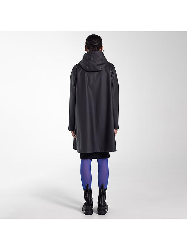 Stutterheim Women's Mosebacke Lightweight Raincoat - Black Image 4