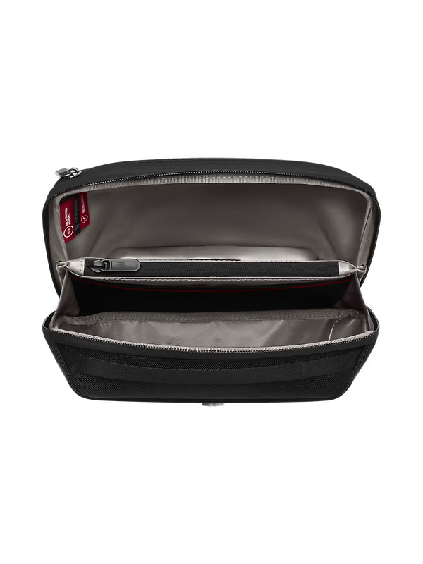 Victorinox Werks Traveler 7.0 Toiletry Bag - Black Image 4