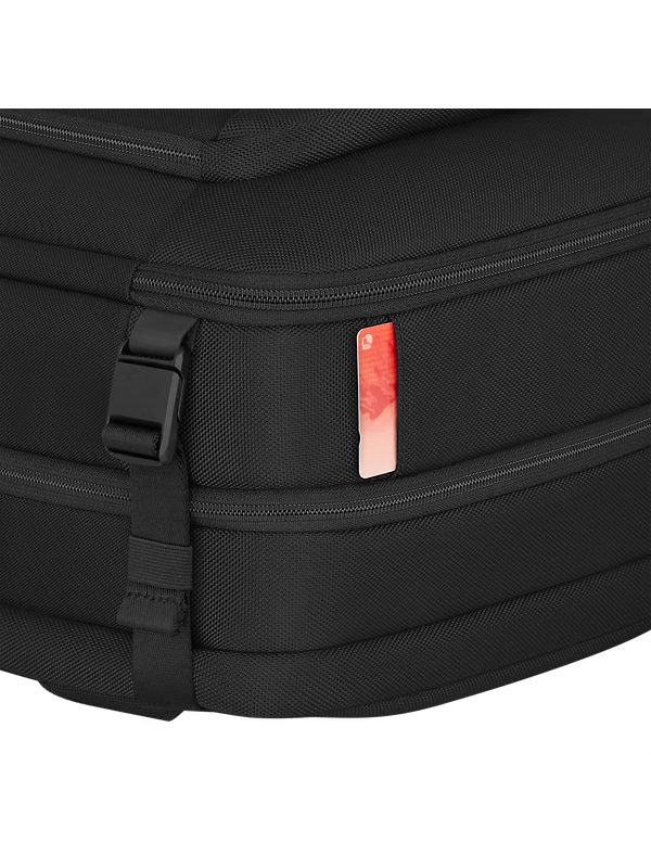 Victorinox Werks Traveler 7.0 Compact Briefcase - Black Image 11