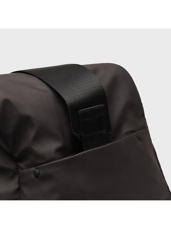 66°North Sports Bag - Dark Bay Image 4