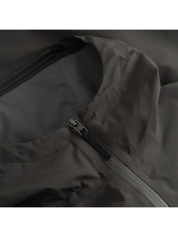 66°North Men's Adalvik Packable Rain Jacket - Alpine Grimmia Image 4