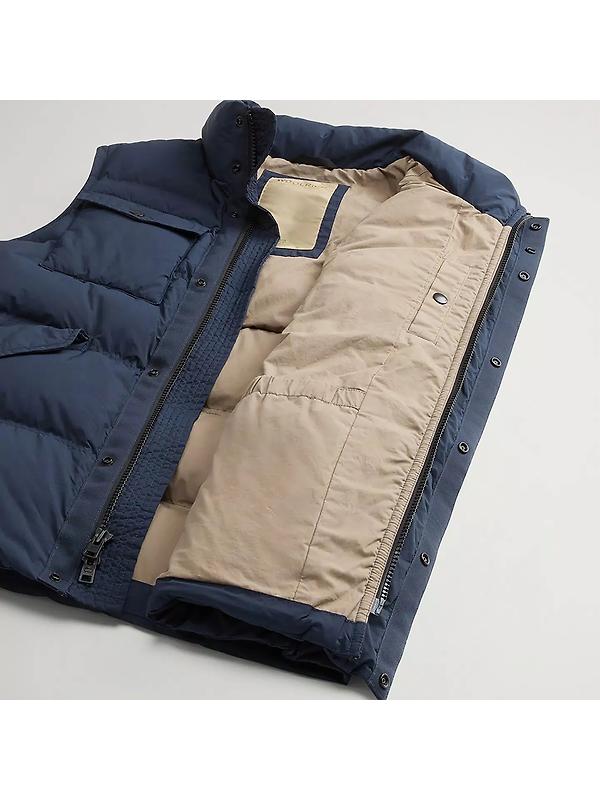 Woolrich Men's Garment-Dyed Quilted Nylon Vest - Melton Blue Image 10