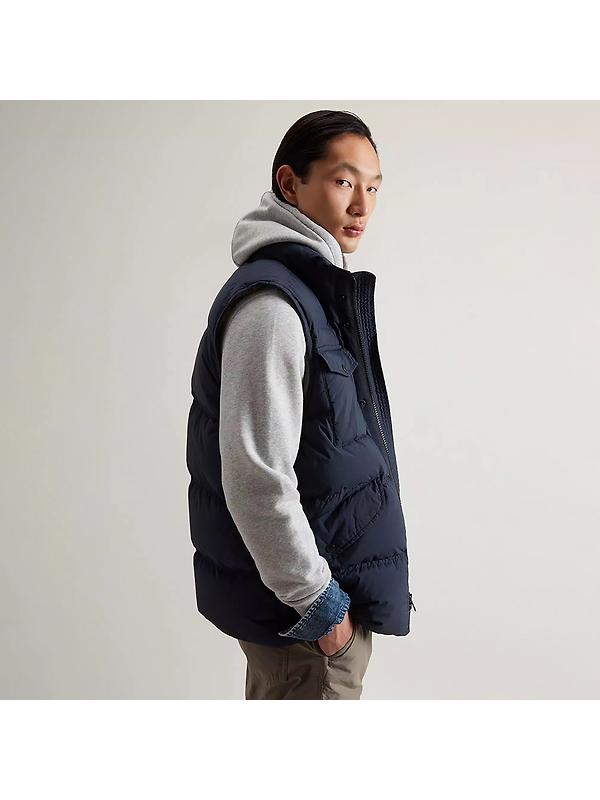 Woolrich Men's Garment-Dyed Quilted Nylon Vest - Melton Blue Image 5