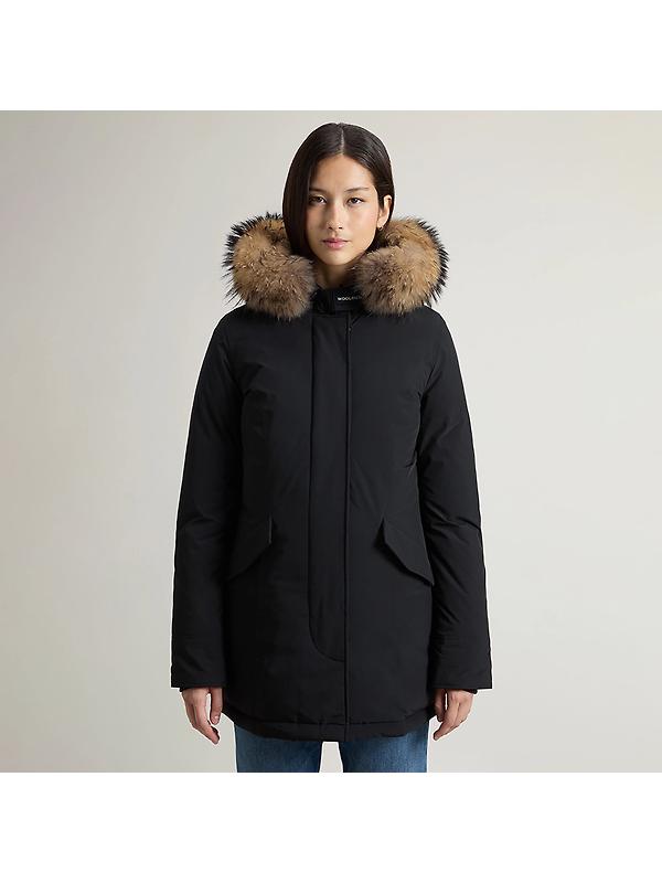 Woolrich Women's Luxury Arctic Parka - Black Image 2