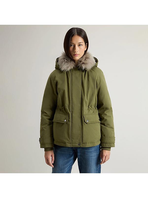Woolrich Women's Short Arctic Parka - Greenstone Image 2