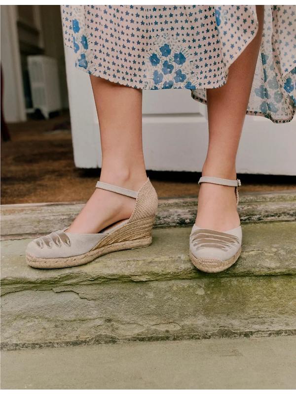 Penelope Chilvers Women's Mary Jane Dali Espadrilles - Putty Image 6