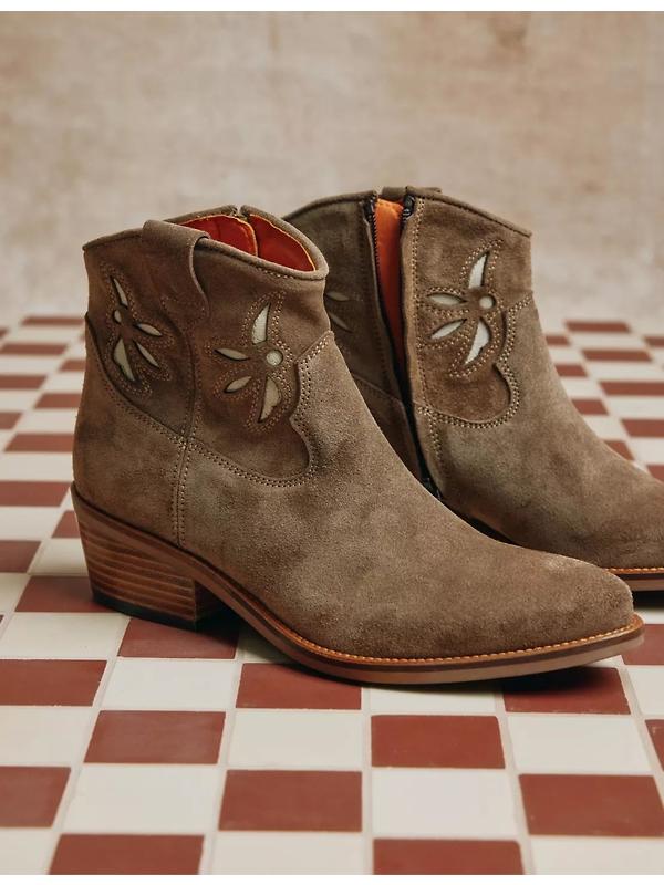 Penelope Chilvers Women's Cassidy Jasmine Boots - Sesame Image 3