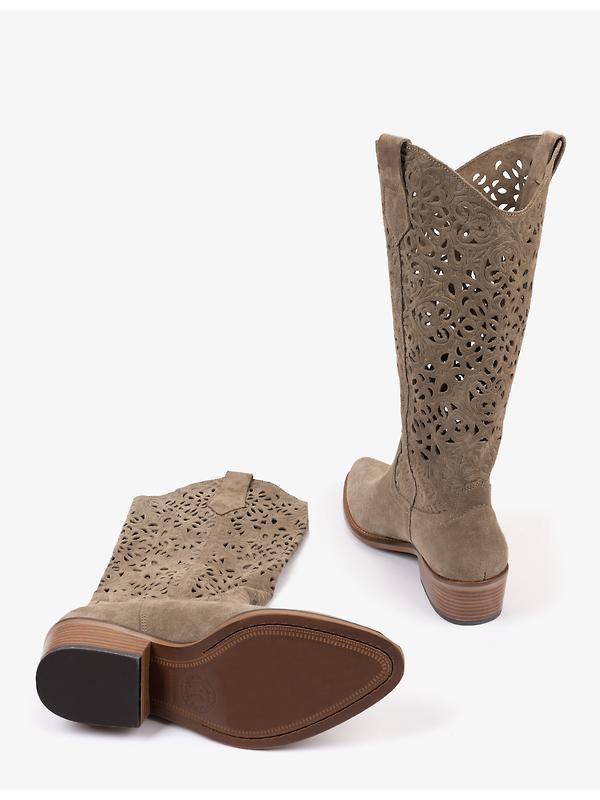 Penelope Chilvers Women's Goldie Cut Out Lace Boots - Camel Image 4