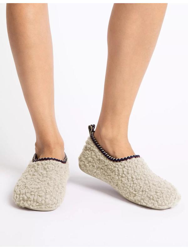 Penelope Chilvers Women's Peaseblossom Fleece Slipper - Milk Image 4