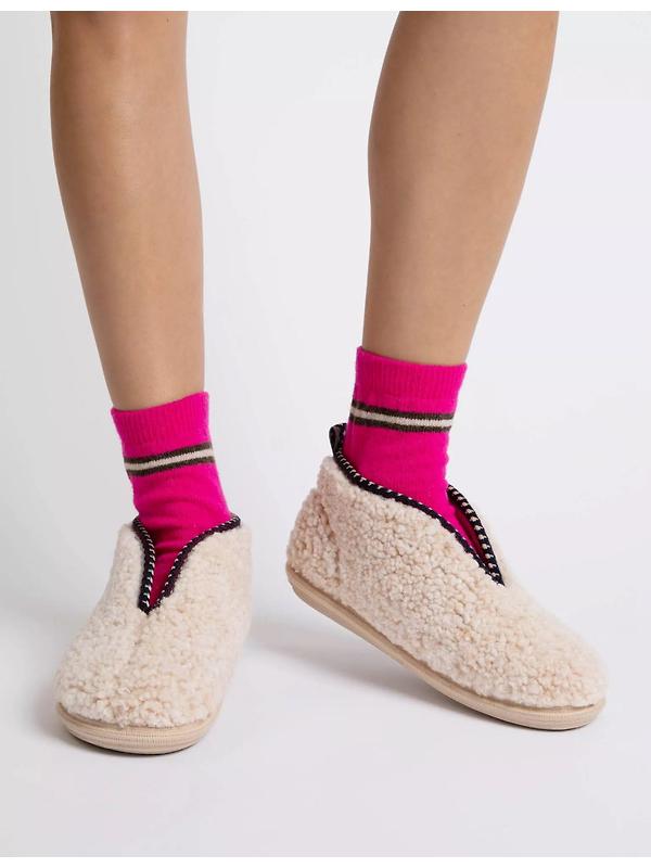 Penelope Chilvers Women's Puck Fleece Slipper - Ivory Image 4