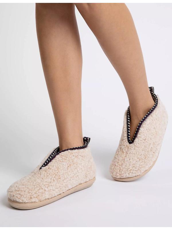 Penelope Chilvers Women's Puck Fleece Slipper - Ivory Image 5