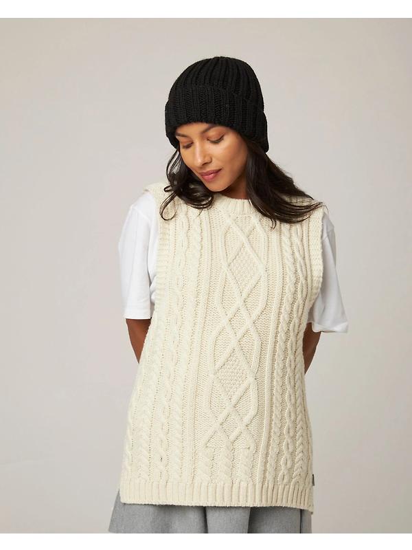 Peregrine Milliner Ribbed Beanie - Black Image 3