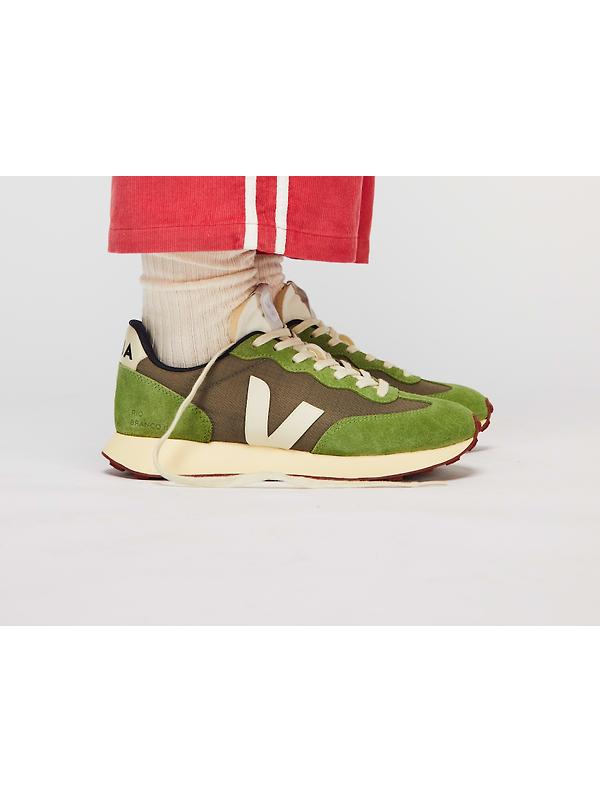VEJA Men's Rio Branco II Ripstop Retro-Running Trainers - Kaki Pierre Image 5