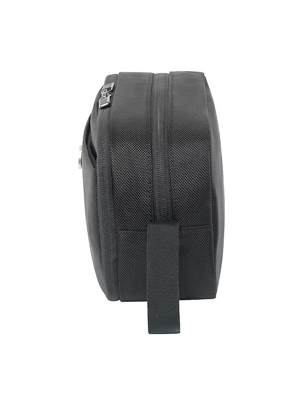 Victorinox Werks Traveler 6.0 Toiletry Kit - Black Image 7