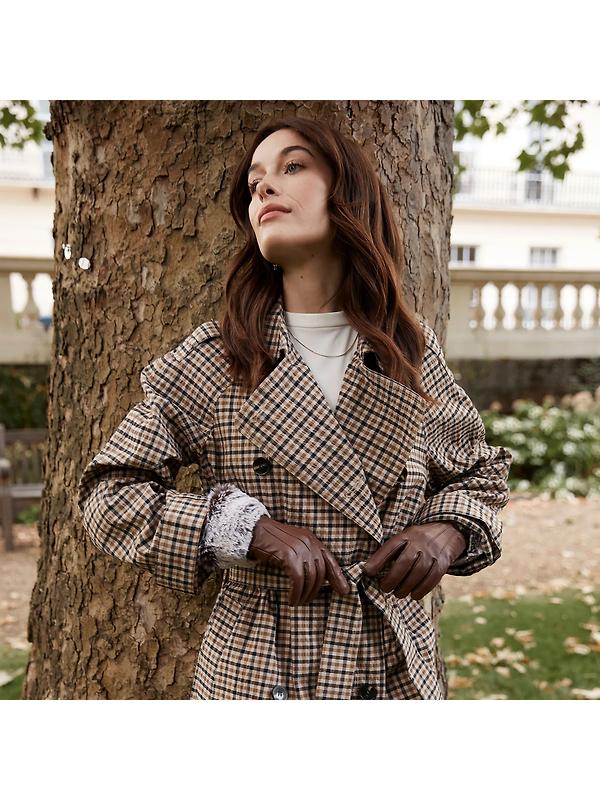 Dents Women's Sarah Touchscreen Leather Gloves with Faux Fur Cuffs - Chestnut Image 3