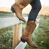 Thumbnail 6 of Ariat Women's Heritage R Toe Western Boots - Distressed Brown