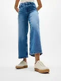 Thumbnail 6 of FitFlop Women's RALLY T-TOE Leather/Suede Crepe Trainers - Paris Beige