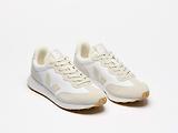 Thumbnail 3 of VEJA Women's Rio Branco II Alveomesh Retro-Running Trainers - White White